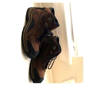 Boys timberland hiking boots